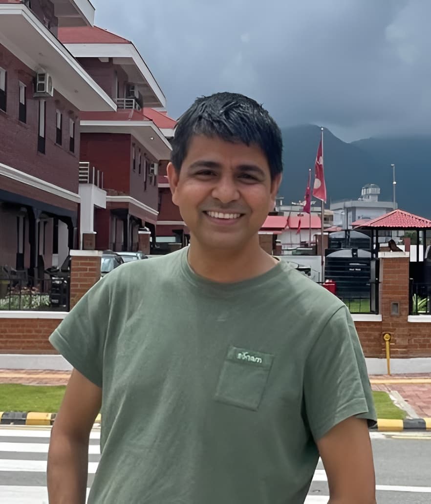 Rajan Pandit - Travel Consultant